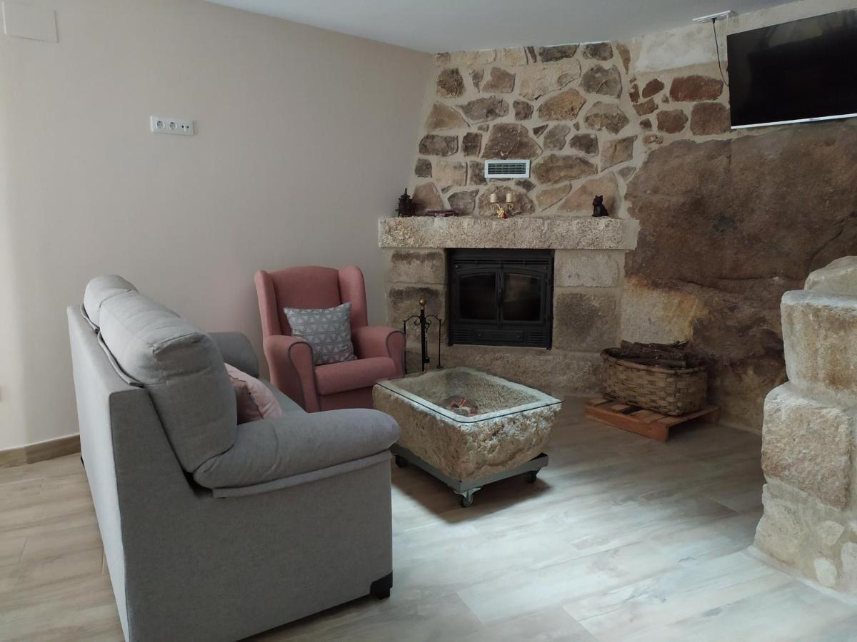La Lagareta De Olivia Guest House Trevejo Екстериор снимка