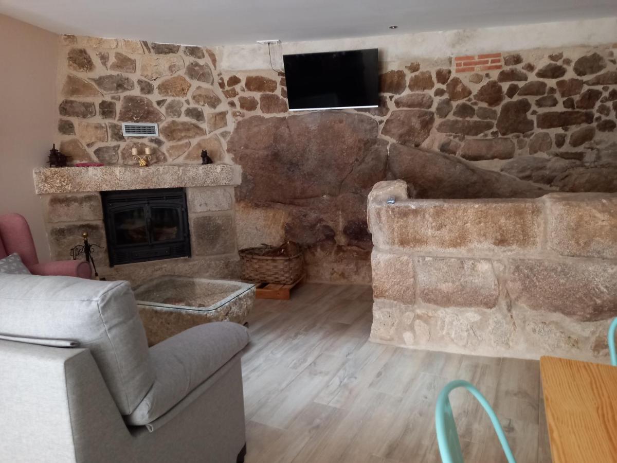 La Lagareta De Olivia Guest House Trevejo Екстериор снимка